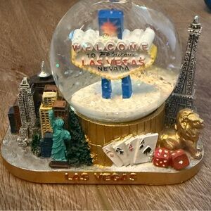 Las Vegas Snow Globe